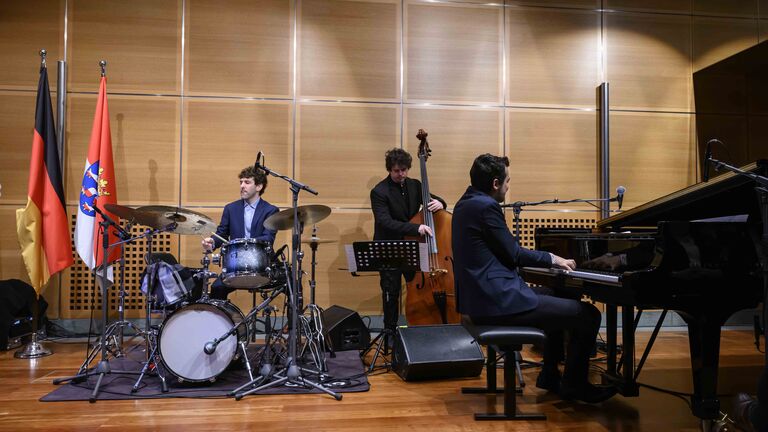 Musiker Guy Mintus Trio