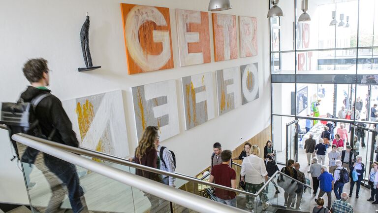Eingang HLV Berlin am Tag der offenen Tür
