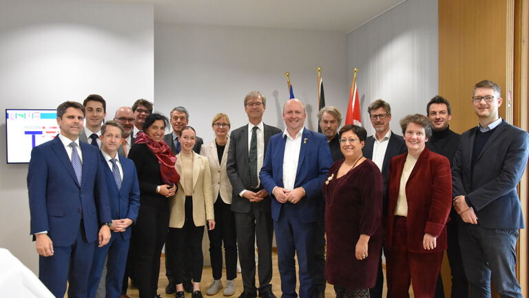 Hessentisch mit Uwe Becker, Beauftragter der Hessischen Landesregierung für Jüdisches Leben und den Kampf gegen Antisemitismus