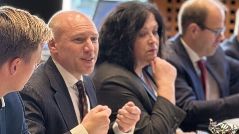 Entbürokratisierungsminister Manfred Pentz dankt allen Mitgliedern für das Engagement