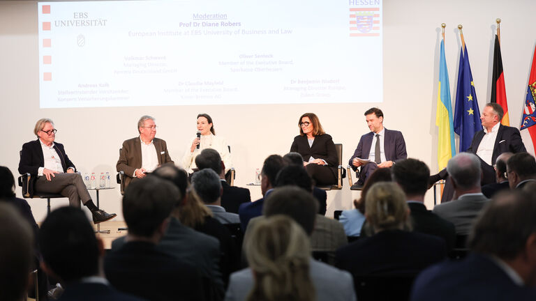 Podiumsdiskussion Sounding Board konkret "Smart Regulation"