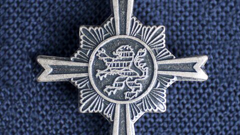 Steckkreuz zum Ehrenbrief des Landes Hessen