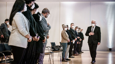 Gäste bei Gedenkveranstaltung Hanau