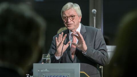 75 Jahre Hessen - Meine Heimat, mein Zuhause MP Bouffier bei seiner Rede