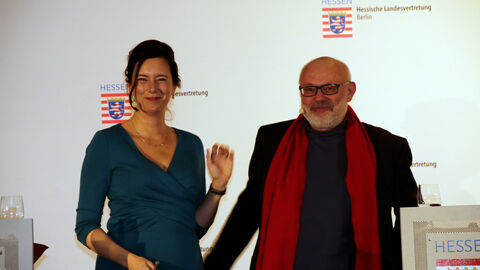 Eva Menasse und Jochen Hieber (v.l.n.r.) im Dialog über Johann Christian Friedrich Hölderin.