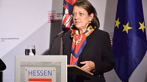 Grußwort Dr. Bernadette Droste