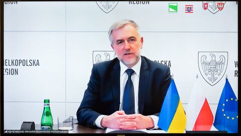 Marek Woźniak, Präsident der Wielkopolska, begrüßt die Gäste