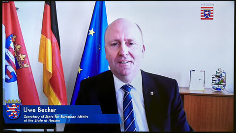 Begrüßung Hessischer Europastaatssekretär Uwe Becker Begrüßung Hessischer Europastaatssekretär Uwe Becker