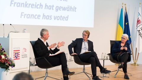 Moritz Koch, Handelsblatt, im Gespräch mit Isabelle Boudineau und Karl der Meyer