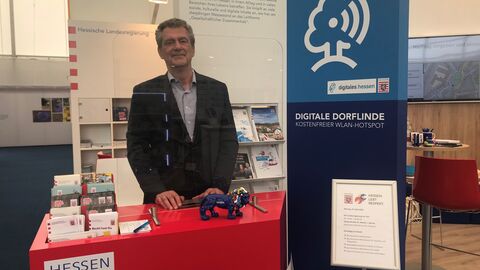 Staatssekretär Worms auf der Messe in Wächtersbach