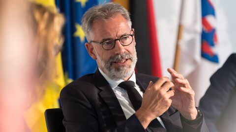 Livestream: Crisis Talks - „Wirtschafts- und Währungsunion in Krisenzeiten“