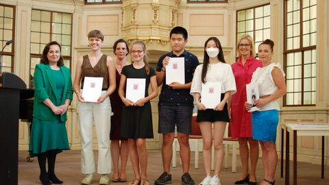 Preisverleihung im Bad Homburger Schloss von Jugend malt 