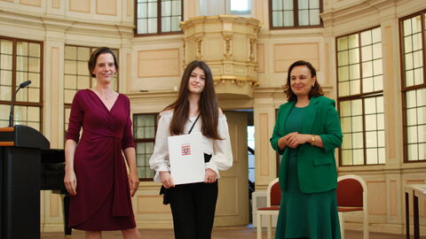 Preisverleihung im Bad Homburger Schloss von Jugend malt 