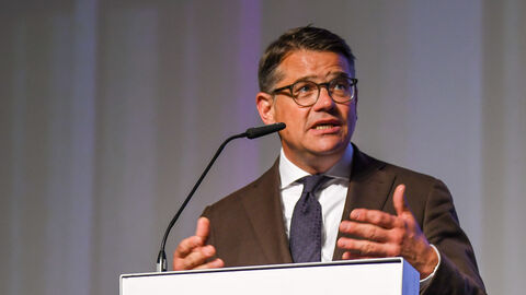 Ministerpräsident Boris Rhein auf dem Landfrauentag 2022