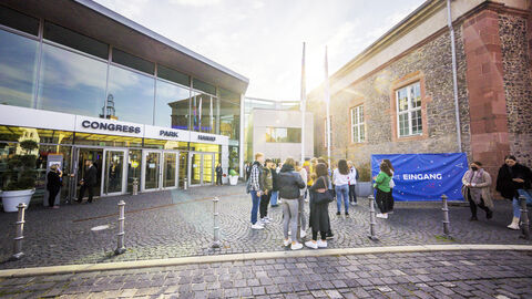 Eingangsbereich des Hey, Europe! Festivals