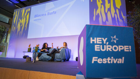 Diskussion auf der Hauptbühne mit Dr. Ursula Sautter von UN Women Deutschland