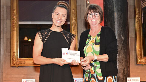 Hinz zeichnet fünf „Menschen des Respekts“ aus Hinz zeichnet fünf „Menschen des Respekts“ aus