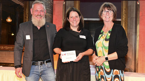 Hinz zeichnet fünf „Menschen des Respekts“ aus