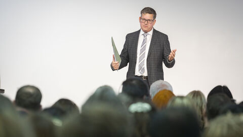 EU-Korrespondent Dr. Thomas Gutschker hat die Veranstaltung moderiert