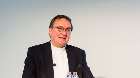 „Ist Klimaneutralität utopisch?“ – Europa im Gespräch mit Bischof em. Prof. Dr. Hein“