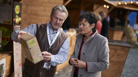 Lucia Puttrich mit Martin van Thiel – Inhaber von 2FRESH