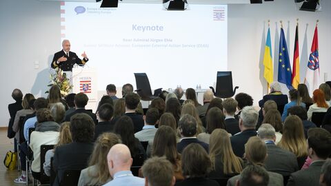 Aktuelle Fragen der Europäischen Sicherheits- und Verteidigungspolitik