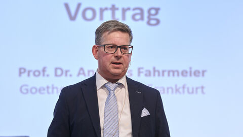 Dr. Thomas Gutschker (FAZ) hat die Veranstaltung moderiert Dr. Thomas Gutschker (FAZ) hat die Veranstaltung moderiert