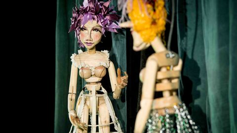 Leonce und Lena – oder: Von der Kunst, ein Narr zu werden