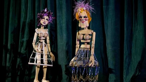 Leonce und Lena – oder: Von der Kunst, ein Narr zu werden