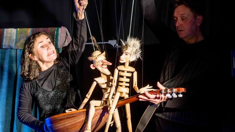 Leonce und Lena – oder: Von der Kunst, ein Narr zu werden