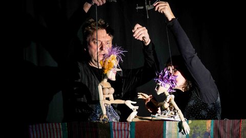 Leonce und Lena – oder: Von der Kunst, ein Narr zu werden