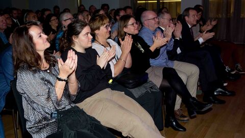 Leonce und Lena – oder: Von der Kunst, ein Narr zu werden