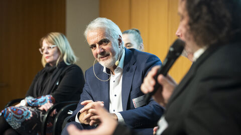 Podiumsdiskussion 22.11.2023 zum Thema Deutsche Minderheiten als Brücke der Völkerverständigung in Europa.