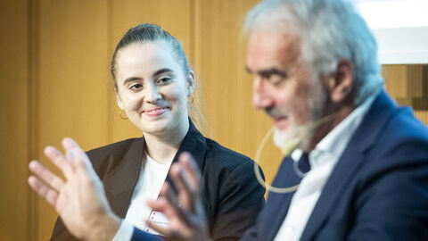 Podiumsdiskussion 22.11.2023 zum Thema Deutsche Minderheiten als Brücke der Völkerverständigung in Europa.
