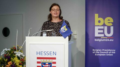 Das Ostbelgien-Modell – Demokratische Erneuerung im Herzen Europas Das Ostbelgien-Modell – Demokratische Erneuerung im Herzen Europas