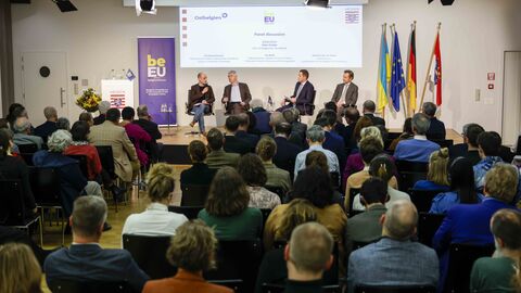 Das Ostbelgien-Modell – Demokratische Erneuerung im Herzen Europas Das Ostbelgien-Modell – Demokratische Erneuerung im Herzen Europas