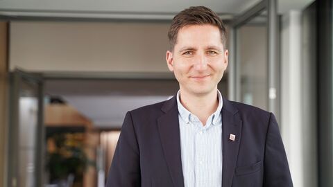 Ralph-Nicolas Pietzonka Ralph-Nicolas Pietzonka