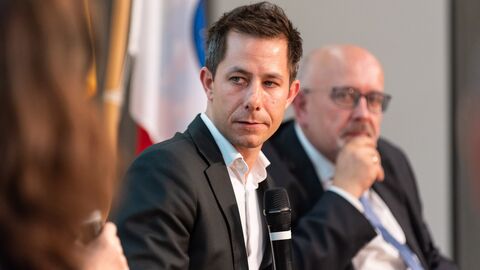 Kann KI helfen, um KI zu zähmen? Kann KI helfen, um KI zu zähmen?