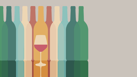 Weinflaschen und Weinglas