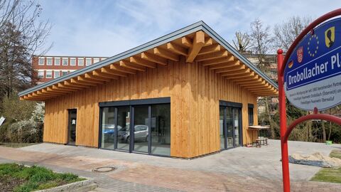 Neubau eines Veranstaltungsgebäudes Neubau eines Veranstaltungsgebäudes