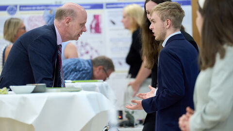 Präsentationen Jugend forscht 2025 in Brüssel