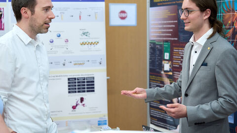 Präsentationen Jugend forscht 2025 in Brüssel
