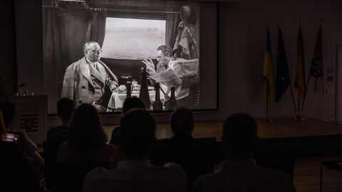 Film „Lachende Erben”