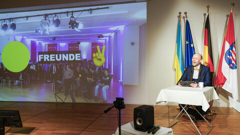 Brachland-Ensemble - interaktive Show „Kennen Sie Deutsch“ 