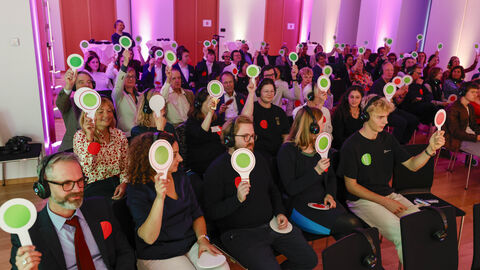 Brachland-Ensemble - interaktive Show „Kennen Sie Deutsch“ 