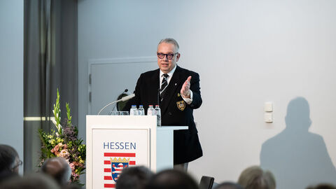 Begrüßungsrede von Lawrence de Donges-Amiss-Amiss, Vorstandsmitglied der Jüdischen Gemeinde Gießen sowie Mitglied der European Jewish Association