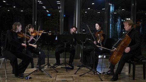 Der Auftritt des Ensembles „Lebensmelodien“ in der Hessischen Landesvertretung Berlin  