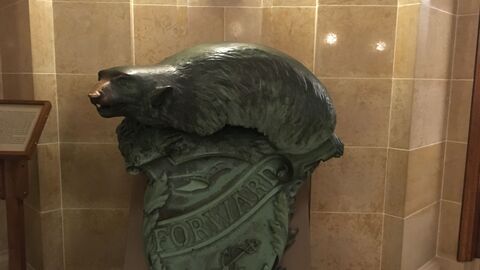 Dachs-Skulptur im Capitol