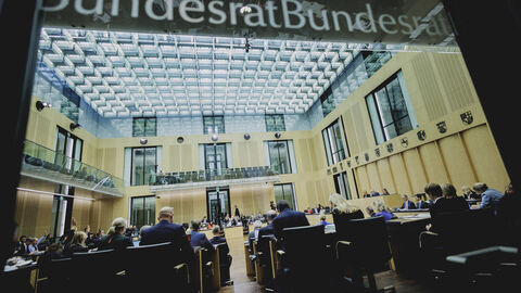 Blick in den Plenarsaal des Bundesrats