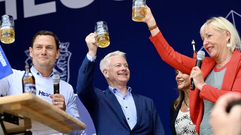 Feierlicher Fassanstich